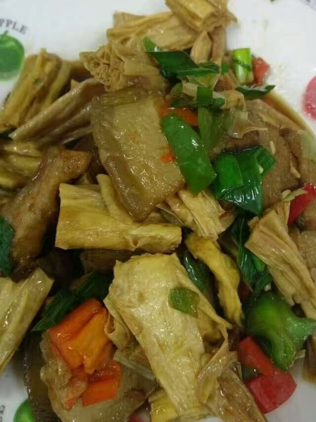 广丰腐竹炒五花肉