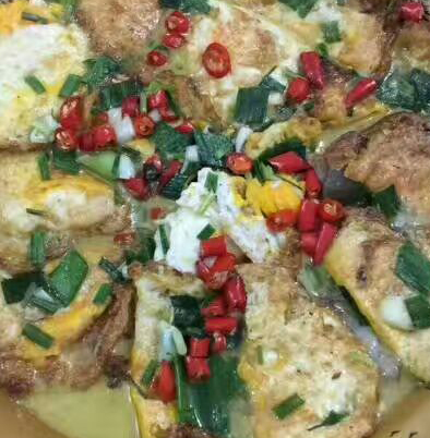 广丰荷包蛋炒辣椒