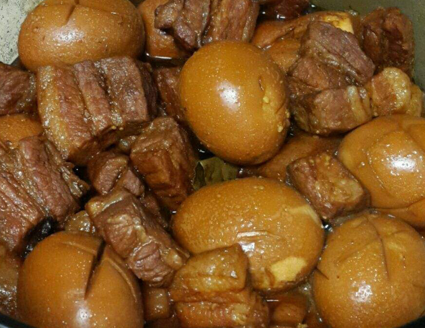 广丰鸡蛋红烧肉