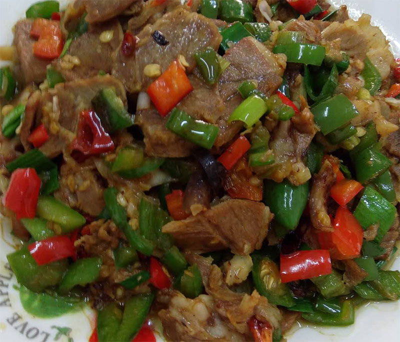 骨头肉炒青椒