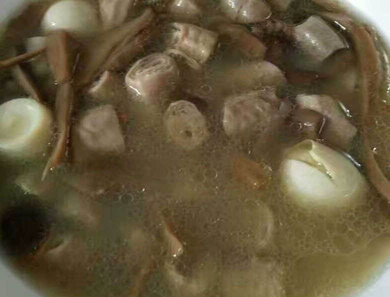 广丰淡菜炖小肠