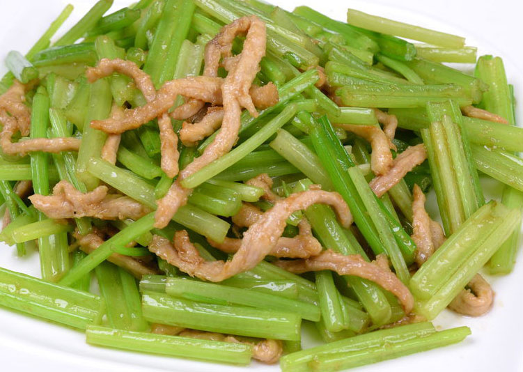 芹菜炒肉